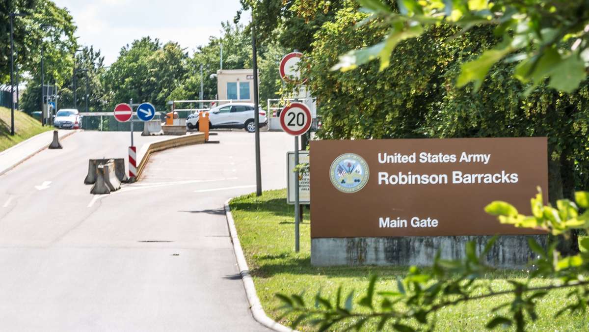 Stuttgart-Burgholzhof: Katastrophenschutzübung  in den Robinson Barracks