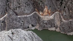 Der Dark Canyon River bei Kemaliye  in Erzincan, Türkei. In Erzincan kam es zu einem Erdrutsch in einer Goldmine. Neun Arbeiter werden vermisst (Symbolfoto). Foto: IMAGO/Pond5 Images/IMAGO/xCenkErtekinx