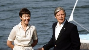 Helmut Schmidt gesteht Affäre ein