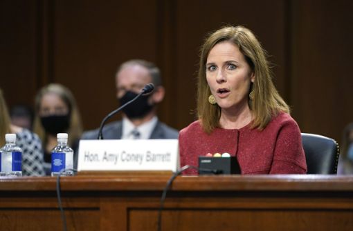 Amy Coney Barrett hält sich bei einigen Fragen merklich zurück. Foto: AP/Patrick Semansky