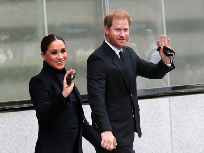 Ehemaliger Butler spekuliert: Zieht es Prinz Harry und Herzogin Meghan zurück nach England?