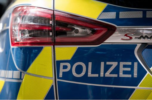 Die Polizei sucht Zeugen zu dem Vorfall in Sindelfingen. (Symbolbild) Foto: dpa/Fabian Strauch