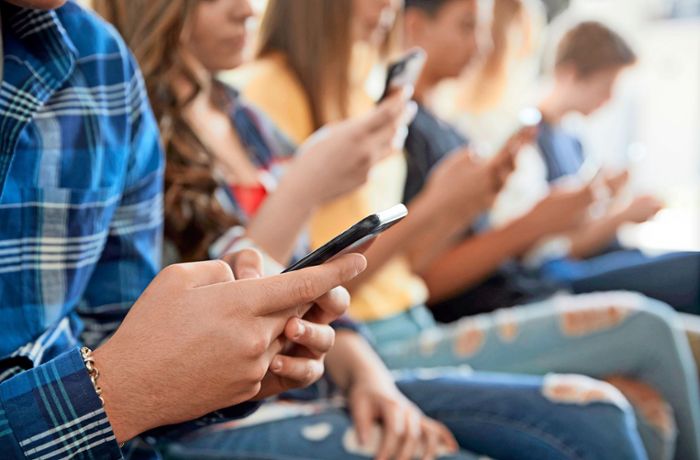 Handynutzung im Kreis Böblingen: Wie Schulen mit Smartphones umgehen