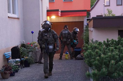 Bei einem SEK-Einsatz in Ebersbach an der Fils wurde ein Tatverdächtiger festgenommen. Foto: SDMG/SDMG / Kohls