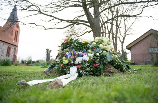 Das Grab von Literaturnobelpreisträger Günter Grass auf dem Friedhof in Behlendorf. Foto: dpa