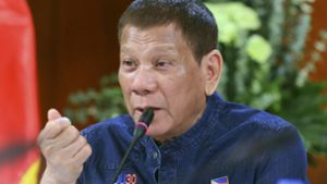 Philippiniens Präsident Rodrigo Duterte geht hart gegen Drogen vor. (Archivbild) Foto: AP/Robinson Ninal Jr.
