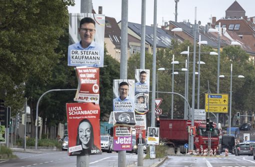 Ganz schön voll: Wahlwerbung in Stuttgart. Foto: Lichtgut/Julian Rettig