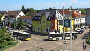 Der Öffentliche Nahverkehr (hier an der Lindenkreuzung in Bernhausen) hat bei der künftigen Planung Vorrang. Foto: z/Jürgen Lenz
