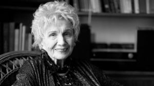 Die kanadische Autorin und Literaturnobelpreisträgerin Alice Munro ist im Alter von 92 Jahren gestorben. Foto: Chad Hipolito/The Canadian Press/AP