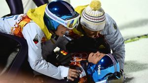 Überbewältigt von ihrem Triumph: Skisprung-Olympiasiegerin Carina Vogt vom SC Degenfeld Foto: Getty Images Europe