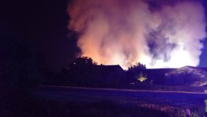 Ein Bauernhof  in Kirchardt ist in der Nacht zum Dienstag in Flammen aufgegangen. Foto: 7aktuell.de