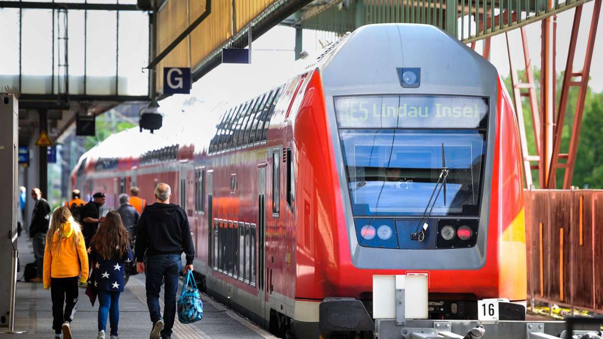 Sperrung des S-Bahn-Tunnels  in Stuttgart: Auch Reisende im Fern- und Regionalverkehr betroffen