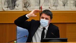 Ex-Ministerpräsident Matteo Renzi hat seine beiden Ministerinnen aus dem Kabinett abgezogen. Foto: AFP/ALBERTO PIZZOLI