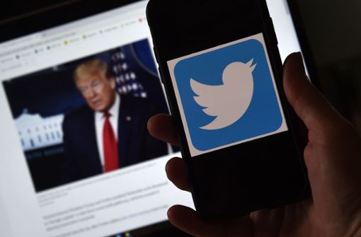 Trump und Twitter sind füreinander irgendwie wichtig – nur leiden können sie sich nicht. Foto: AFP/OLIVIER DOULIERY