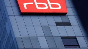 Die Politik fordert vom RBB Antworten. Foto: dpa/Carsten Koall
