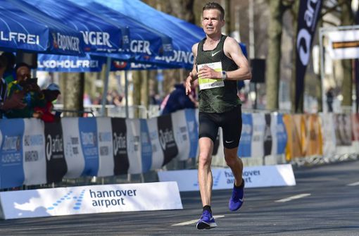 Arne Gabius läuft beim HAJ Hannover Marathon. Foto: imago images / Beautiful Sports/BEAUTIFUL SPORTS/J. Grontzki