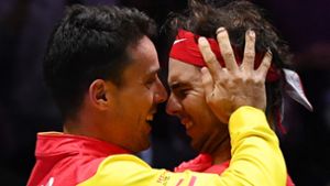 Roberto Bautista Agut (links) und Rafael Nadal haben mit Spanien den Davis Cup gewonnen. Foto: AFP/GABRIEL BOUYS