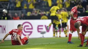 Der VfB Stuttgart fährt nach der 0:3-Niederlage gegen den BVB mit null Punkten nach Hause. Foto: AP