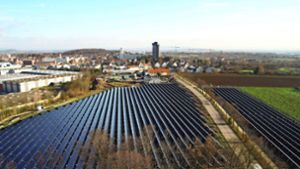 Die Sonnenkollektoren am Römerhügel  liefern Energie für 350 Haushalte. Foto: z/SWLB