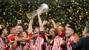 Olympiakos Piräus gewinnt Titel in der Conference League