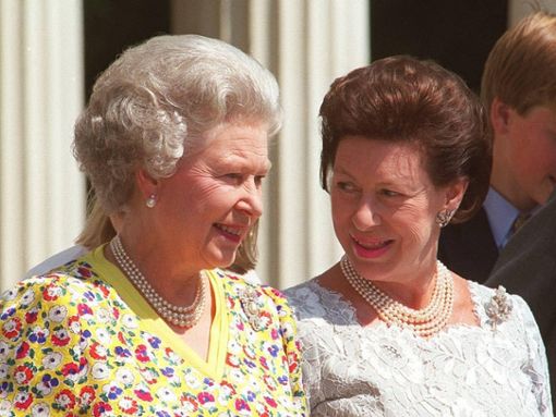Die Queen und ihre Schwester Margaret standen sich auch im wahren Leben sehr nahe. Foto: imago/Avalon.red