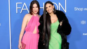 Demi Moore besucht zusammen mit ihrer Tochter Scout LaRue die „Fashion Trust U.S. Awards“ in Los Angeles. Foto: Getty Images via AFP/MONICA SCHIPPER