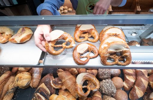Bäckereien dürfen auch am Sonntag lange öffnen. Foto: dpa/Bernd Weissbrod