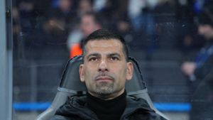 Dimitrios Grammozis ist offenbar nicht mehr Trainer des 1. FC Kaiserslautern. Foto: dpa/Soeren Stache