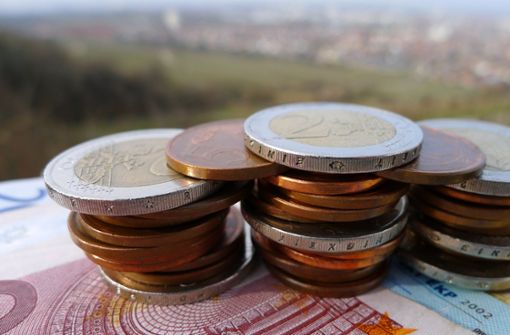 In Esslingen wird die Finanzplanung 2021 wegen der Corona-Folgen mit einem Nachtragshaushalt korrigiert (Symbolfoto). Foto: oh/privat