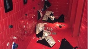 Ein Bild der Verwüstung: Unbekannte haben die neue Toilettenanlage im Club Billie Jean an der Lange Straße zerstört. Die Polizei ermittelt. Foto: StN