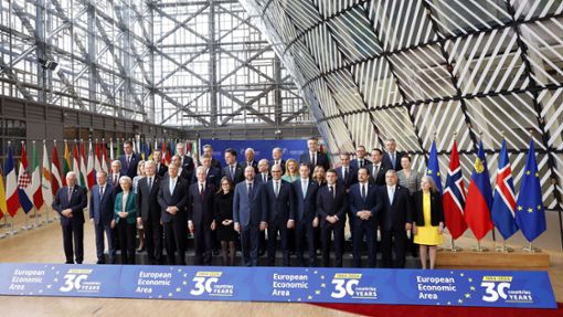 Die Staats- und Regierungschefs der EU versuchen auf dem Gipfel in Brüssel Geschlossenheit zu demonstrieren. In Fragen der Ukraine-Hilfe regieren aber Bedenken und nationale Egoismen. Foto: dpa/Geert Vanden Wijngaert