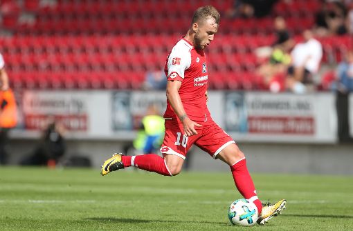 Ungewohnter Anblick für alle VfB-Fans: Alexandru Maxim im Trikot des 1. FSV Mainz 05. Foto: dpa