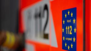 Die Nummer 112 ist die einheitliche Notrufnummer für medizinische Notlagen, Feuer oder polizeiliche Hilfe. Foto: dpa/Marijan Murat