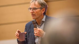 Sozialbürgermeister Werner Wölfle will im Amt bleiben. Foto: Lichtgut/Julian Rettig