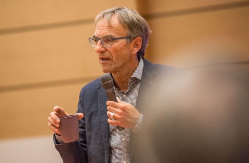 Sozialbürgermeister Werner Wölfle will im Amt bleiben. Foto: Lichtgut/Julian Rettig
