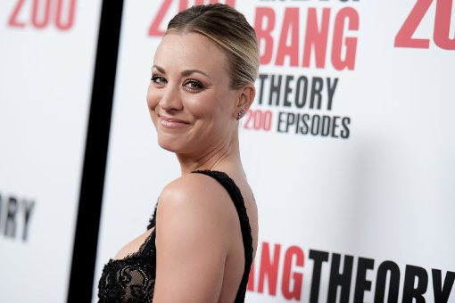 Neben Schauspielerin Kaley Cuoco (Penny Hofstadter) zeigten sich am Sonntagabend bei der Party zur 200. Folge auch die anderen Hauptdarsteller der US-amerikanischen Sitcom The Big Bang Theory. Foto: AP