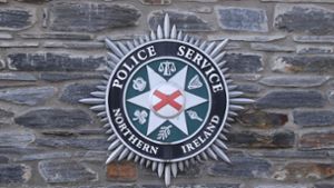 Das Logo des Police Service of Northern Ireland. Foto: Niall Carson/PA Wire/dpa