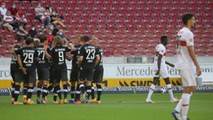 Pleite im ersten Spiel: Der VfB Stuttgart verliert zuhause gegen den SC Freiburg. Foto: Pressefoto Baumann/Hansjürgen Britsch