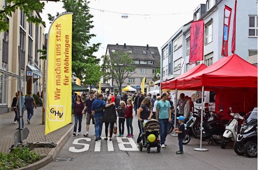Mehr als 30 Geschäfte beteiligten sich am verkaufsoffenen Sonntag. Dazu gab es viele Aussteller auf der Filderbahnstraße. Foto: R. Stahlberg