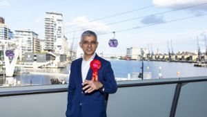 Der Labour-Politiker Sadiq Khan wird in der City Hall in London zum Bürgermeister von London wiedergewählt. Foto: Jeff Moore/PA Wire/dpa
