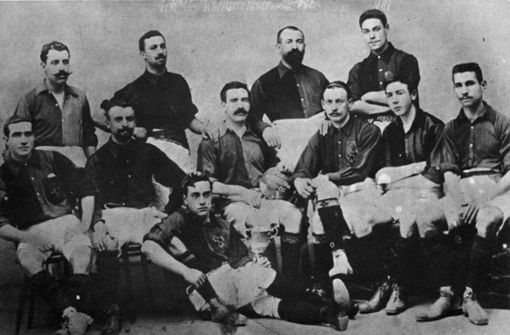 So gut sah das Team des FC Barcelona um Otto Maier  (vorne liegend) im Jahr 1903 aus. Foto: Paul Hartmann /G