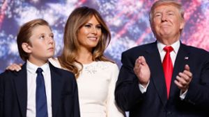 Präsidentenkind Barron Trump mit seinen Eltern Melania und Donald Trump. Foto: EPA