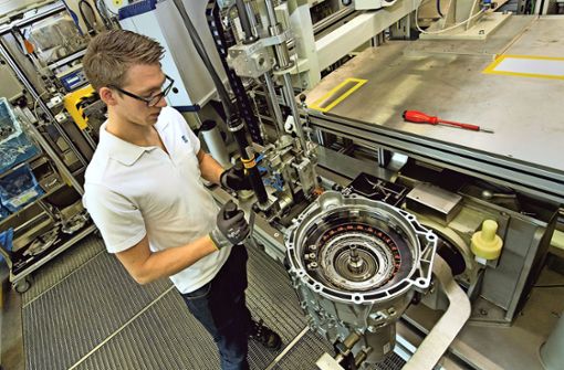 Auch die Beschäftigten des Getriebeherstellers  ZF in Friedrichshafen werden aller Wahrscheinlichkeit nach wieder eine Prämie bekommen. Foto: ZF