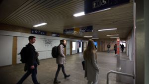 Der Waiblinger Bahnhof ist nicht gerade ein Schmuckstück. Foto: Ines Rudel