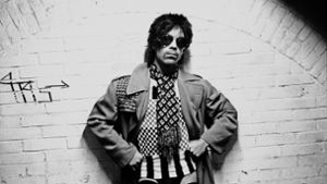 Prince hat ein  prall gefülltes Archiv hinterlassen, aus dem sicher noch einiges veröffentlicht wird Foto: Virginia Turbett / Warner Music