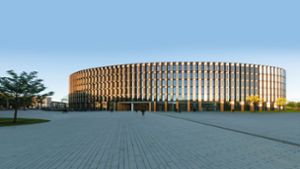 Auch das Technische Rathaus in Freiburg ist in Holzbauweise erstellt worden. Foto: HG Esch
