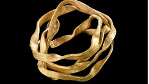 Die etwa 3800 Jahre alte Goldspirale. Foto: dpa/Yvonne Mühleis