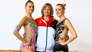 Natallia Raskina posiert vor den Weltmeisterschaften 2017 in Pesaro mit    Noemi Peschel (links) und Lea Tkaltschewitsch. Foto: Eva Herschmann