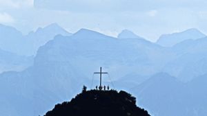 Bergtouren oder Kletterausflüge an Ostern sind nicht zum empfehlen. (Symbolfoto) Foto: picture alliance / dpa/Tobias Hase