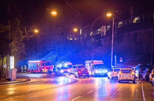 Ein Kabelbrand im Stadtbahntunnel bei Degerloch löste  am 2. Dezember einen Großeinsatz der Feuerwehr aus Foto: 7aktuell.de/Adomat